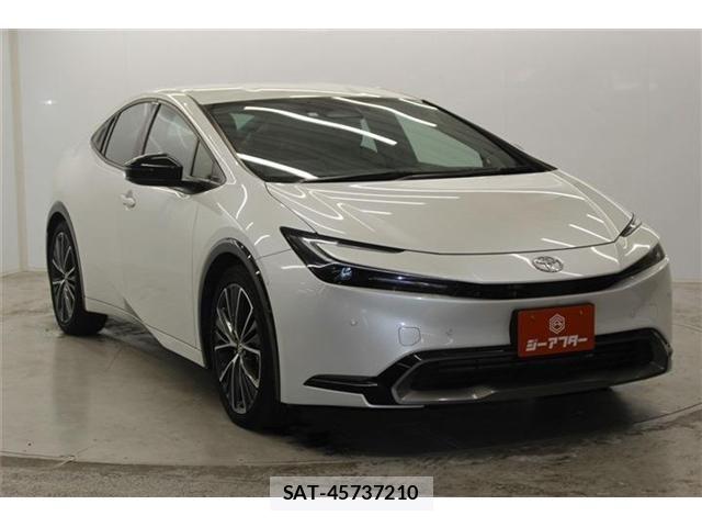 Toyota PRIUS 2023-04 7329415-2