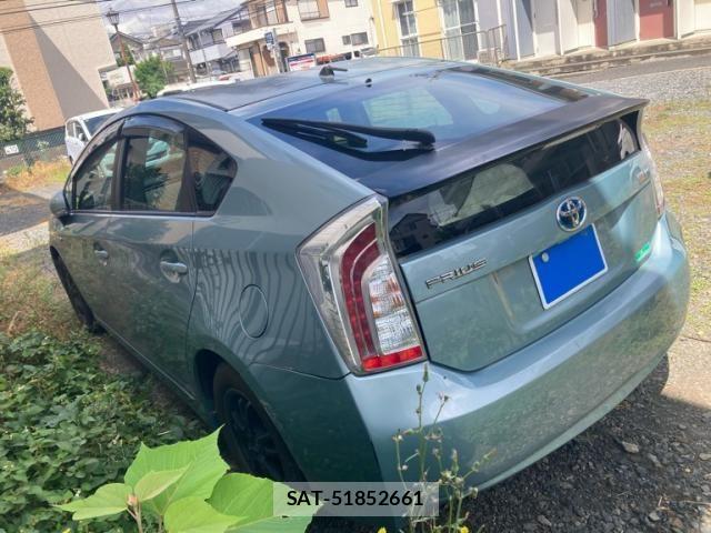 Toyota PRIUS 2012-01 7329490-4