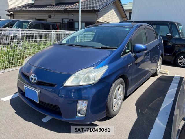 Toyota PRIUS 2009-09 7329476-0