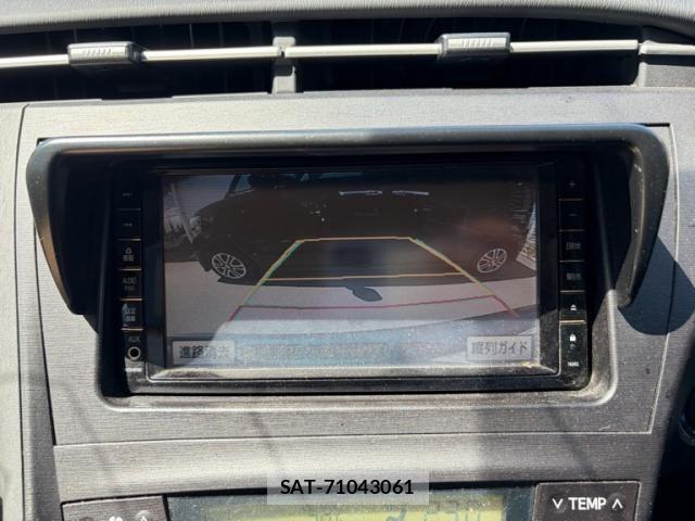 Toyota PRIUS 2009-09 7329476-16