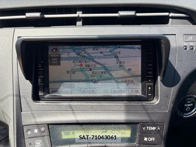 Toyota PRIUS 2009-09 7329476-17