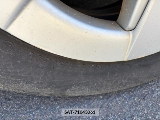 Toyota PRIUS 2009-09 7329476-7