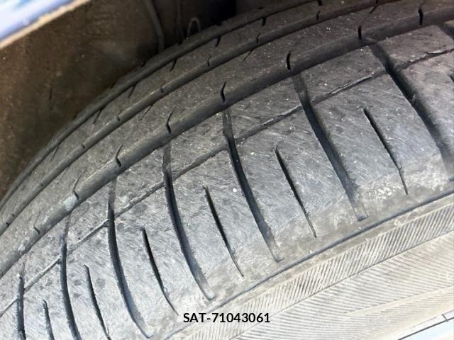 Toyota PRIUS 2009-09 7329476-8