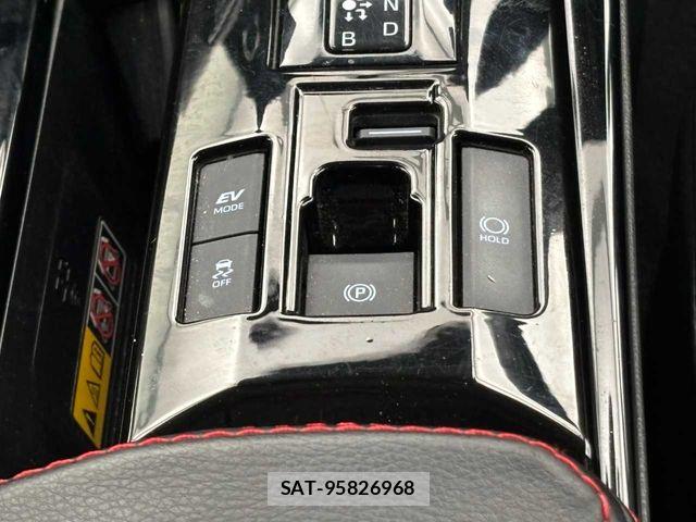 Toyota PRIUS 2023-01 7329421-11