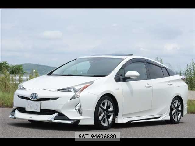 Toyota PRIUS 2016-02 7329434-0