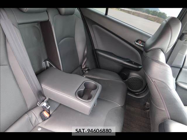 Toyota PRIUS 2016-02 7329434-13
