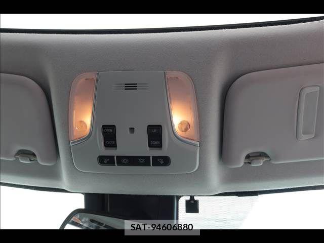 Toyota PRIUS 2016-02 7329434-27