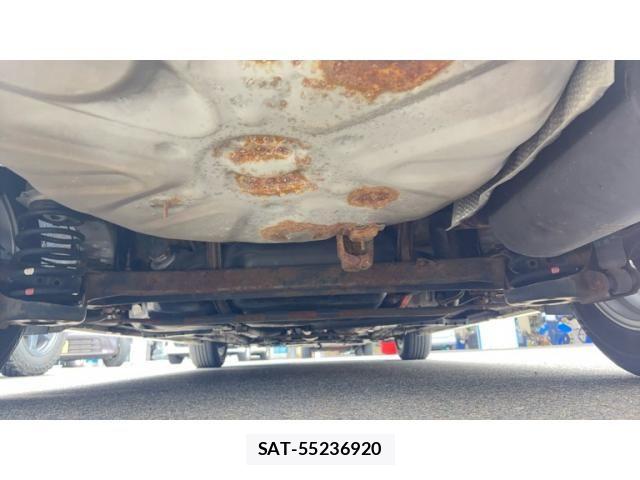 Toyota PRIUS 2009-07 7329468-5