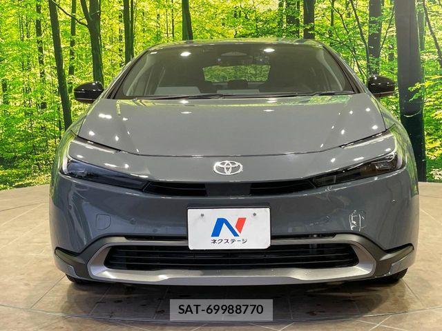 Toyota PRIUS 2024-01 7329403-13