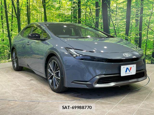 Toyota PRIUS 2024-01 7329403-15