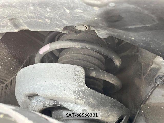 Toyota PRIUS 2023-03 7329409-19