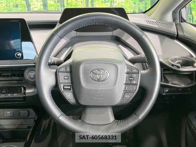 Toyota PRIUS 2023-03 7329409-7
