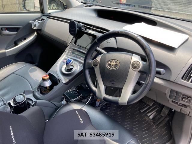 Toyota PRIUS 2010-07 7329482-9