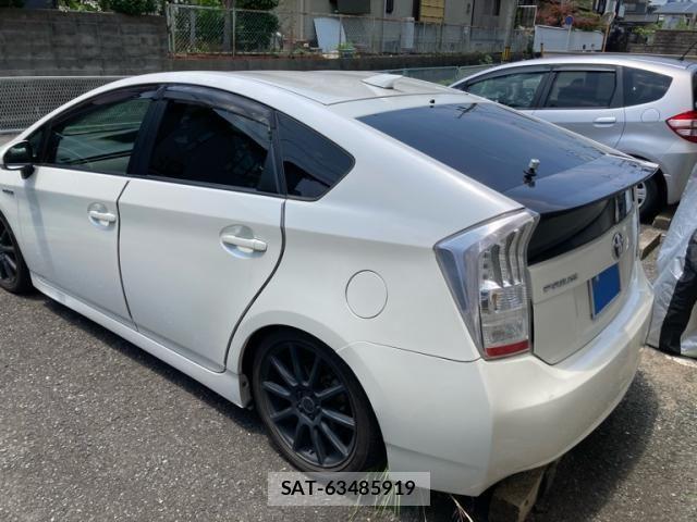 Toyota PRIUS 2010-07 7329482-2