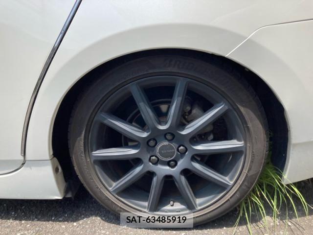 Toyota PRIUS 2010-07 7329482-5