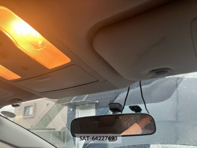 Toyota PRIUS 2009-11 7329480-24