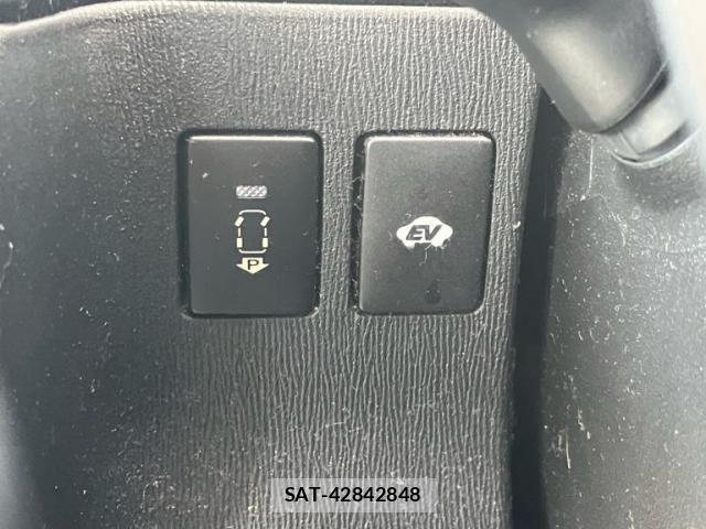Toyota PRIUS 2008-01 7329463-20