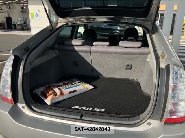 Toyota PRIUS 2008-01 7329463-8