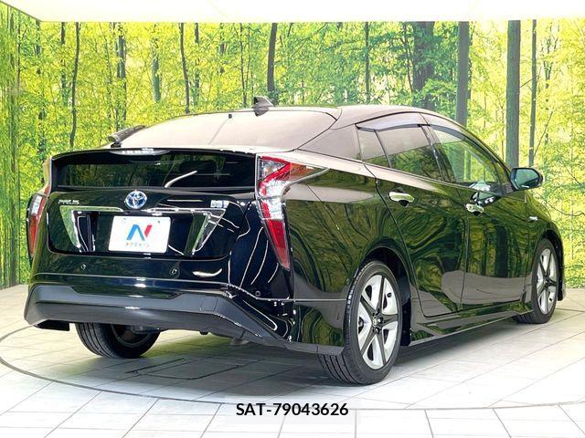 Toyota PRIUS 2016-05 7329423-16
