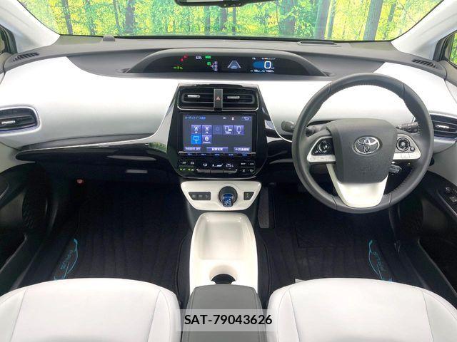 Toyota PRIUS 2016-05 7329423-1