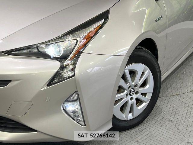 Toyota PRIUS 2017-06 7359346-11