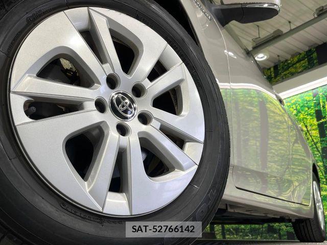 Toyota PRIUS 2017-06 7359346-12