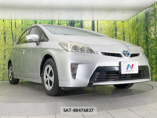 Toyota PRIUS 2012-02 7359384-15