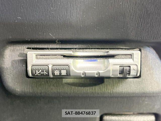 Toyota PRIUS 2012-02 7359384-4