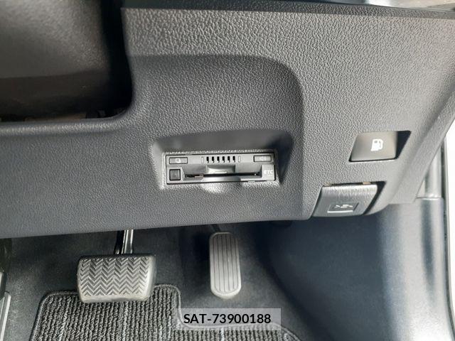 Toyota PRIUS 2017-12 7359341-23