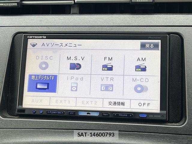 Toyota PRIUS 2013-10 7359382-5