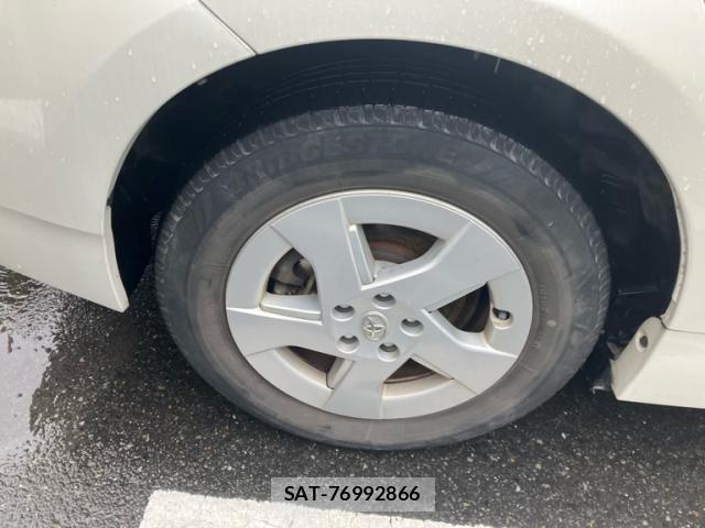Toyota PRIUS 2011-09 7359393-10