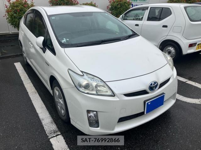 Toyota PRIUS 2011-09 7359393-1