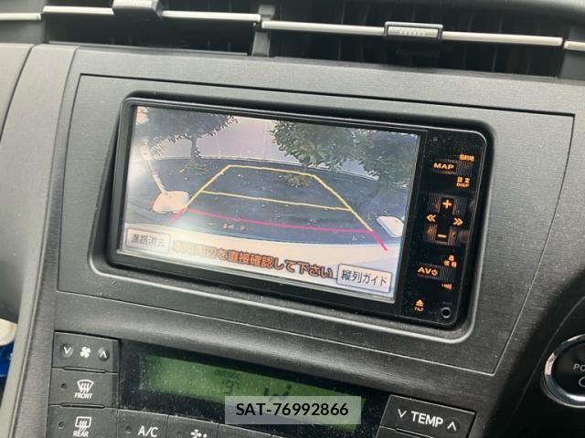 Toyota PRIUS 2011-09 7359393-25