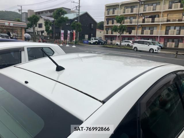 Toyota PRIUS 2011-09 7359393-7