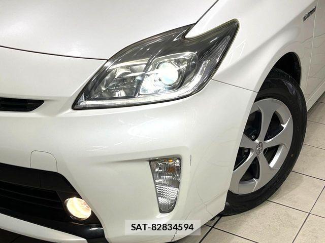 Toyota PRIUS 2014-01 7359371-11