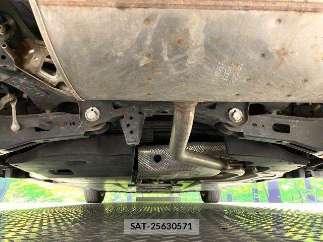 Toyota PRIUS 2016-11 7359348-18