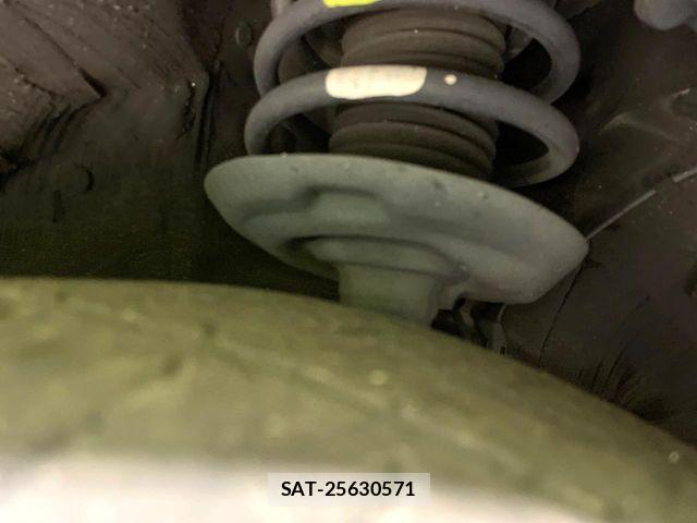 Toyota PRIUS 2016-11 7359348-19