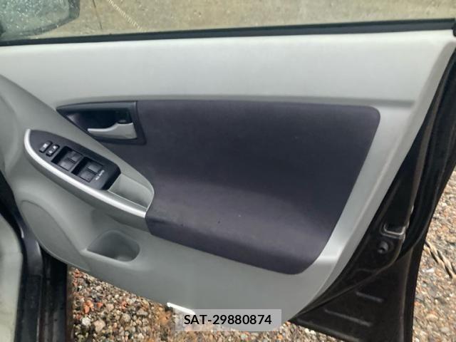 Toyota PRIUS 2011-06 7359397-7