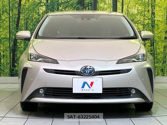 Toyota PRIUS 2019-08 7359333-13