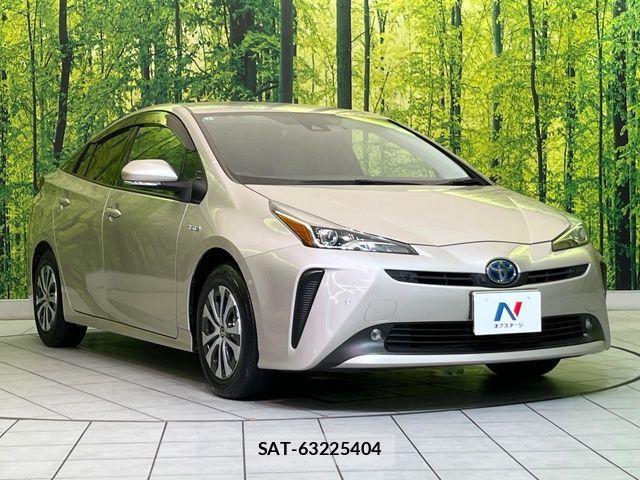 Toyota PRIUS 2019-08 7359333-15