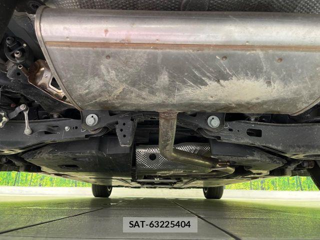 Toyota PRIUS 2019-08 7359333-18