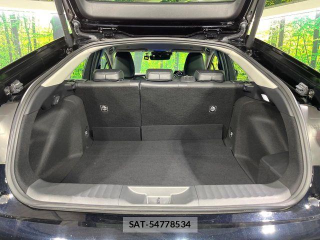 Toyota PRIUS 2023-01 7359323-9