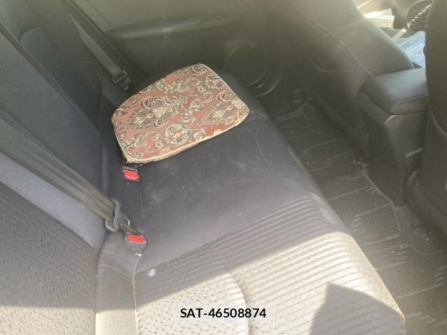 Toyota PRIUS 2017-09 7359373-11