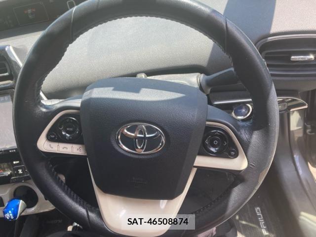 Toyota PRIUS 2017-09 7359373-14