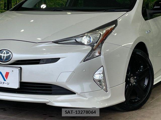 Toyota PRIUS 2018-03 7359357-11