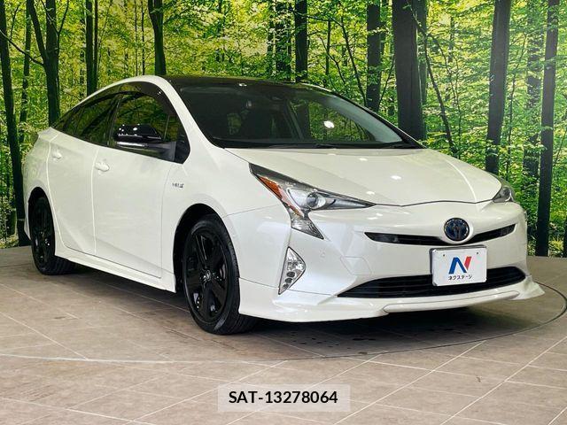 Toyota PRIUS 2018-03 7359357-15