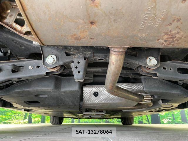 Toyota PRIUS 2018-03 7359357-18
