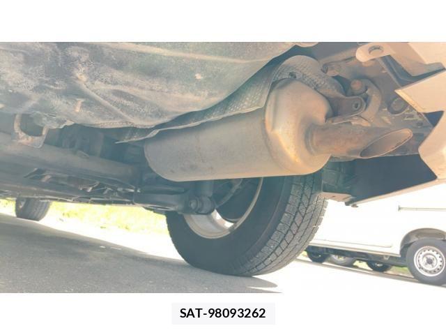 Toyota PRIUS 2009-06 7359391-11