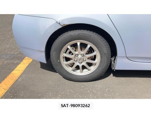 Toyota PRIUS 2009-06 7359391-6