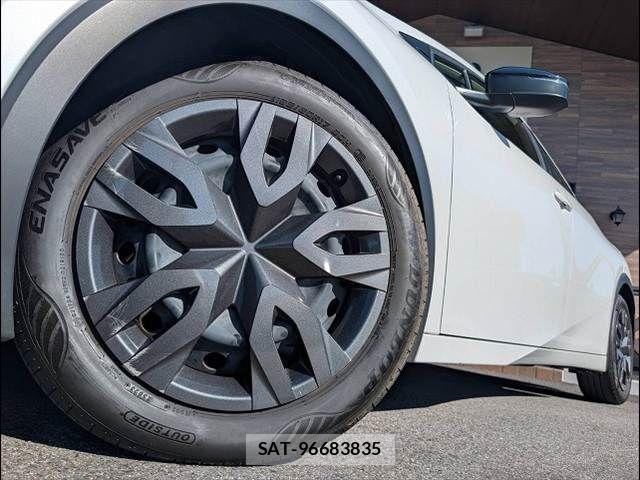 Toyota PRIUS 2023-12 7359326-19